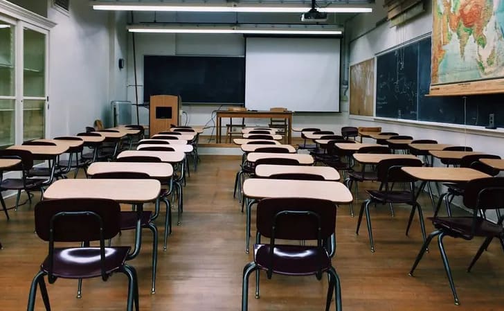 Dalam Pelajaran IPS di Kelas vii Anda Membagi Siswa, Simak Jawabannya