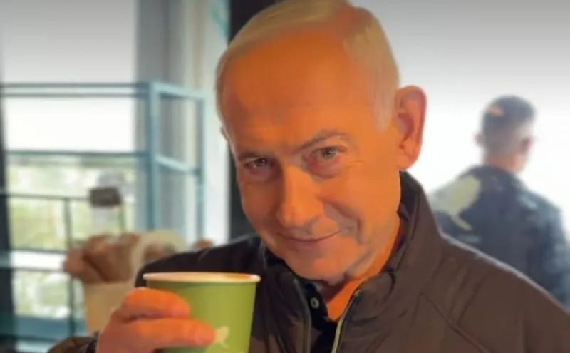 Dirumorkan Tewas, Benjamin Netanyahu Unggah Video Ngopi, Netizen Tetap Tidak Percaya